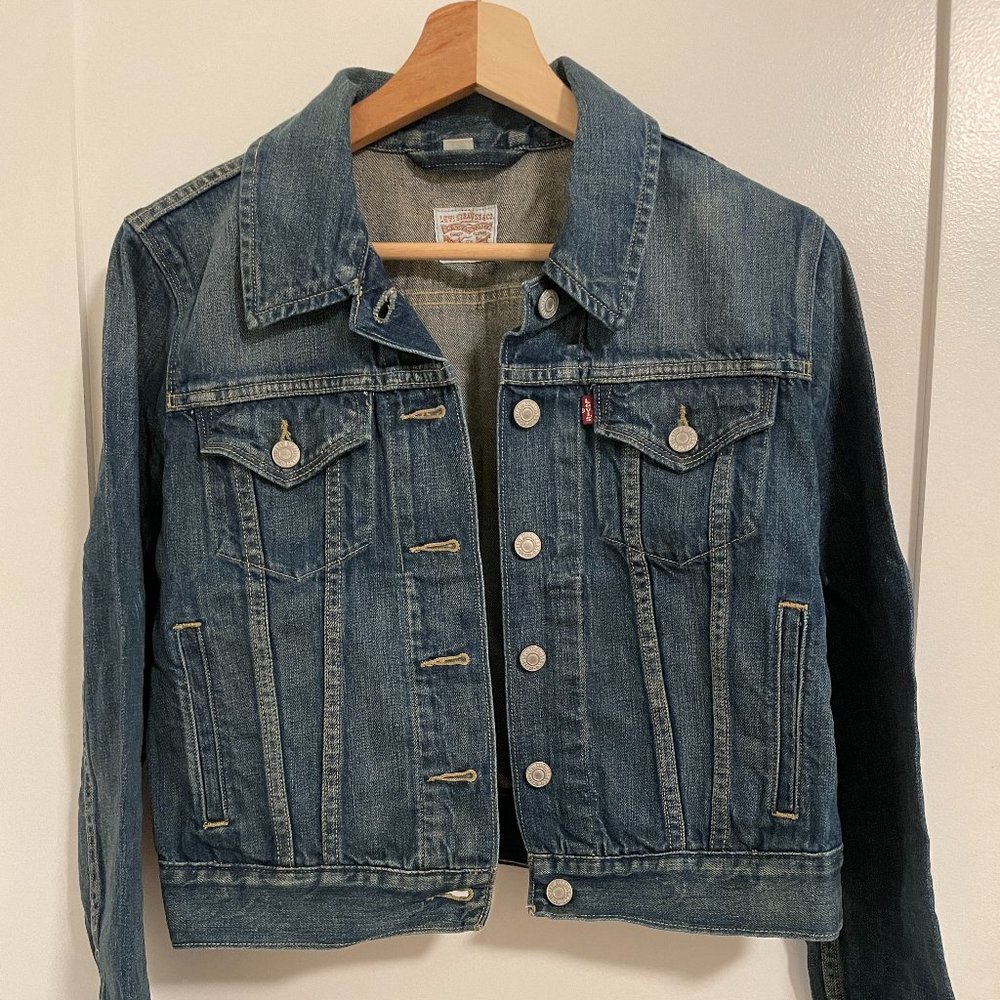 Levi's Womens Cropped Jean Jacket